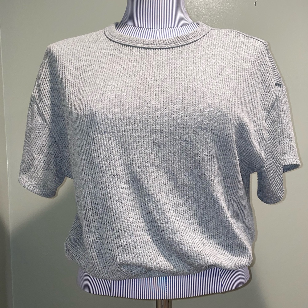 Live in the Moment Gray Crop Top